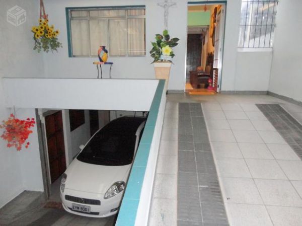 LINDO SOBRADO NO JD. CRISTIANE